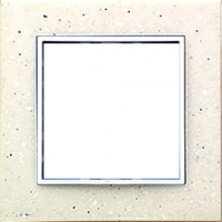 Рамка 3-постовая из декоративного камня (белый мрамор) LK80