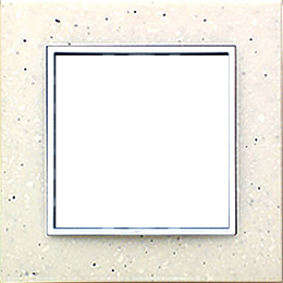 Рамка 3-постовая из декоративного камня (белый мрамор) LK80