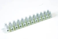 Клеммная колодка Полиамид 6.6, 2p,110°С,450V, 32A, 4мм.кв.