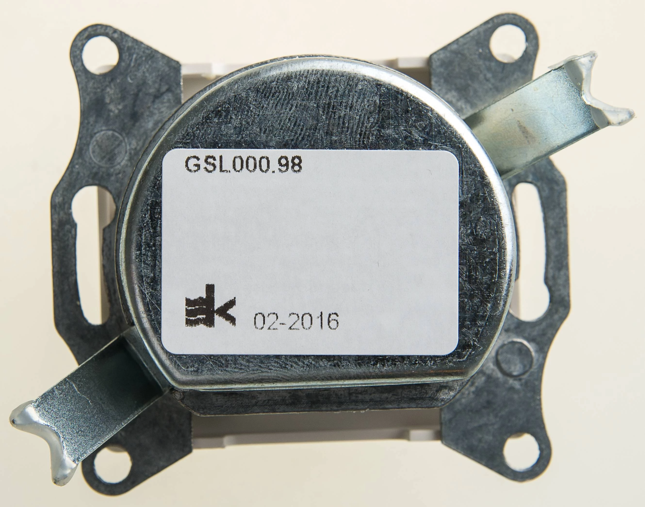 GLOSSA TV-SAT РОЗЕТКА проходная 4DB, механизм, ПЕРЛАМУТРОВЫЙ